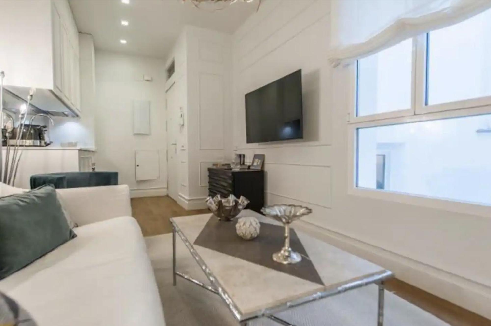 Appartement Apartamento De Lujo En Neptuno à Madrid Extérieur photo